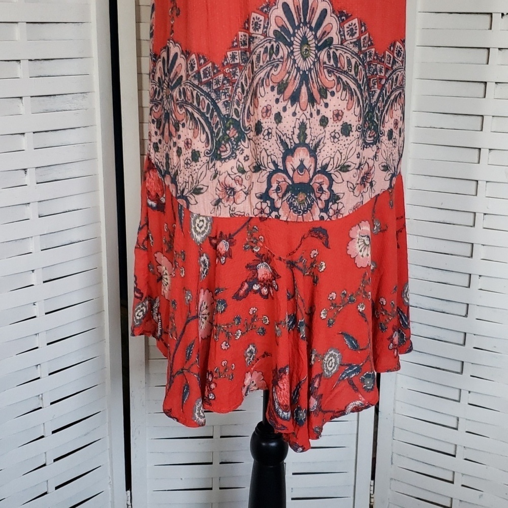 Free People intimately red floral backless tiared asimetric hem dress size S - Picture 3 of 6